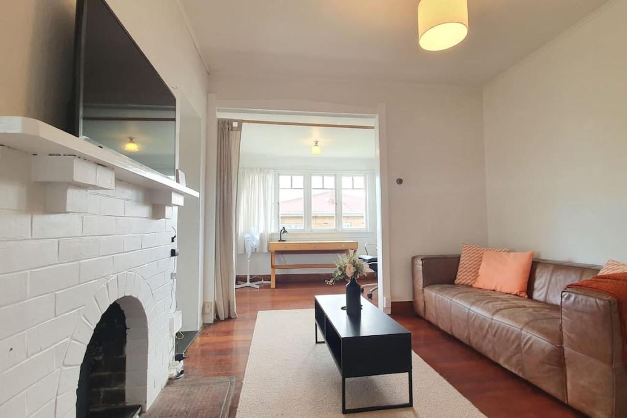 Villa Bright And Modern Oasis In Kingsland Auckland Esterno foto