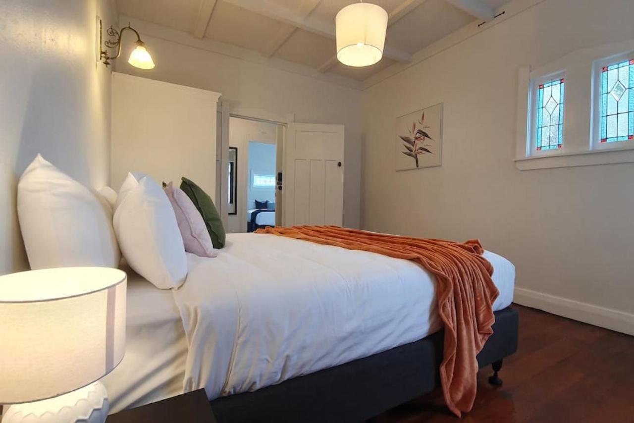 Villa Bright And Modern Oasis In Kingsland Auckland Esterno foto