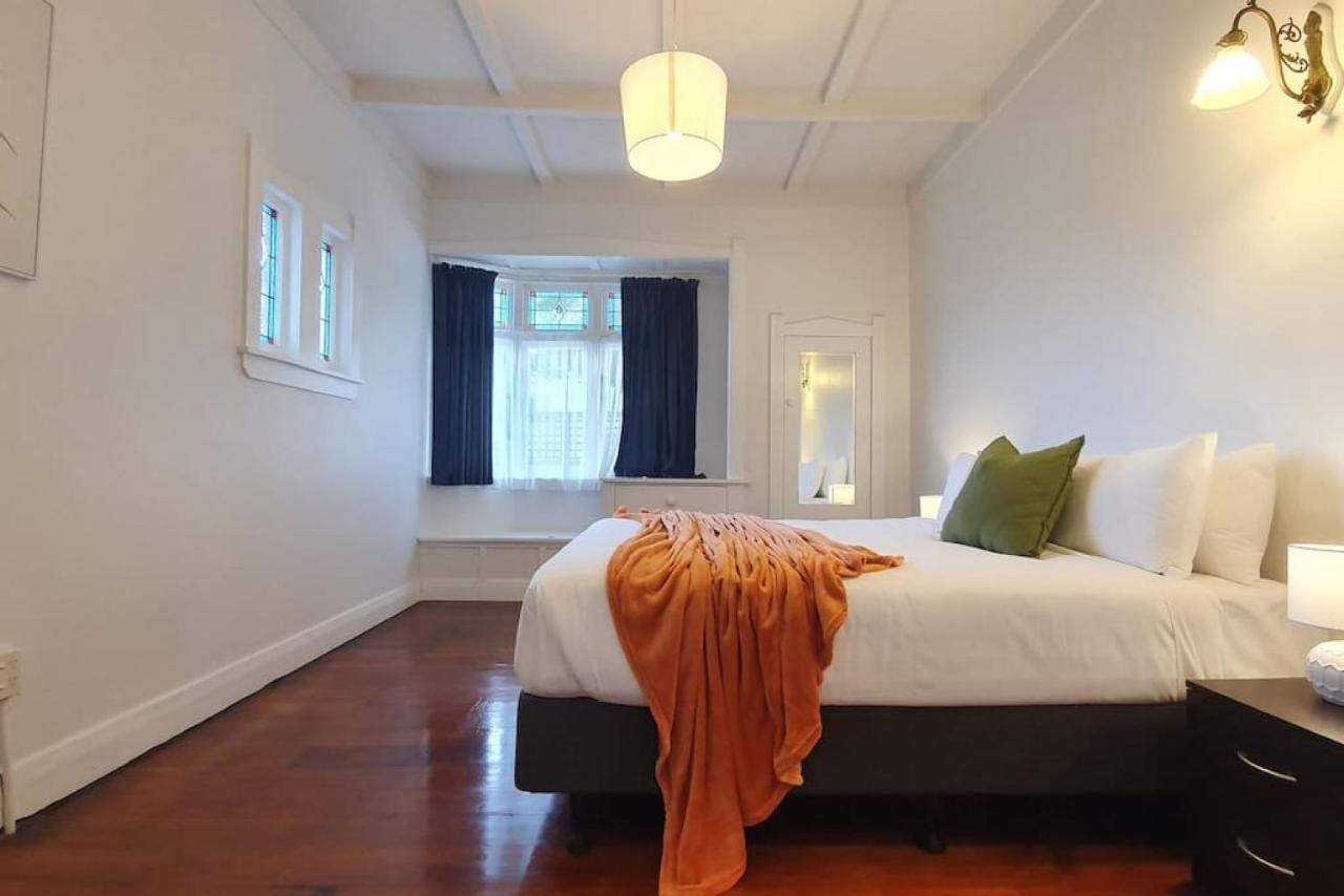 Villa Bright And Modern Oasis In Kingsland Auckland Esterno foto